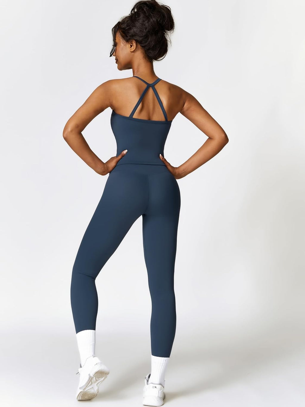 Sportanzug Zweiteiler Damen fur Fitness: Neckholder Sommer Outfits mit Polster und hohe  Leggings - Gym Set mit Riemenrücken fur Yoga, Pilates und Workout